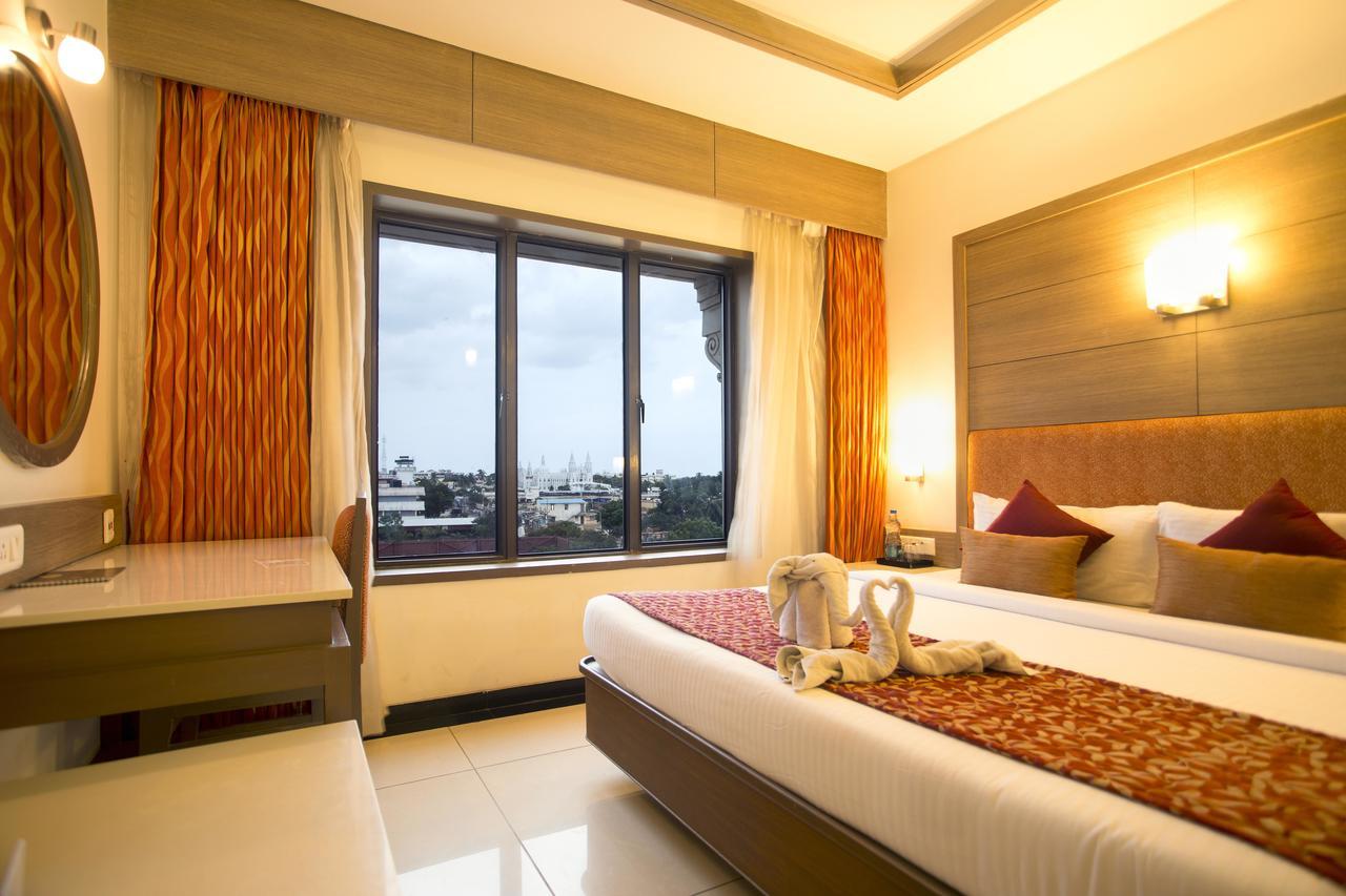 Clinton Park Inn Velankanni Exterior photo